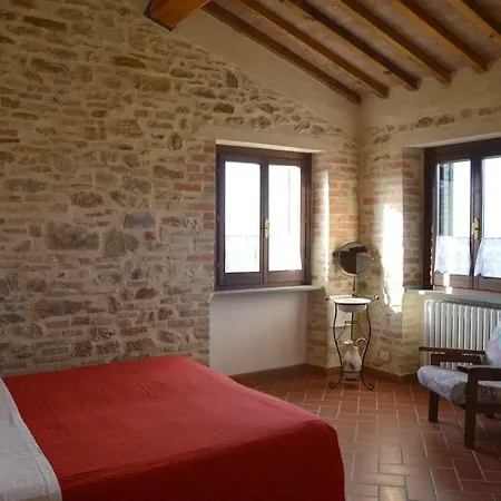 Agroturismo Maesta Delle Quattro Chiavi *